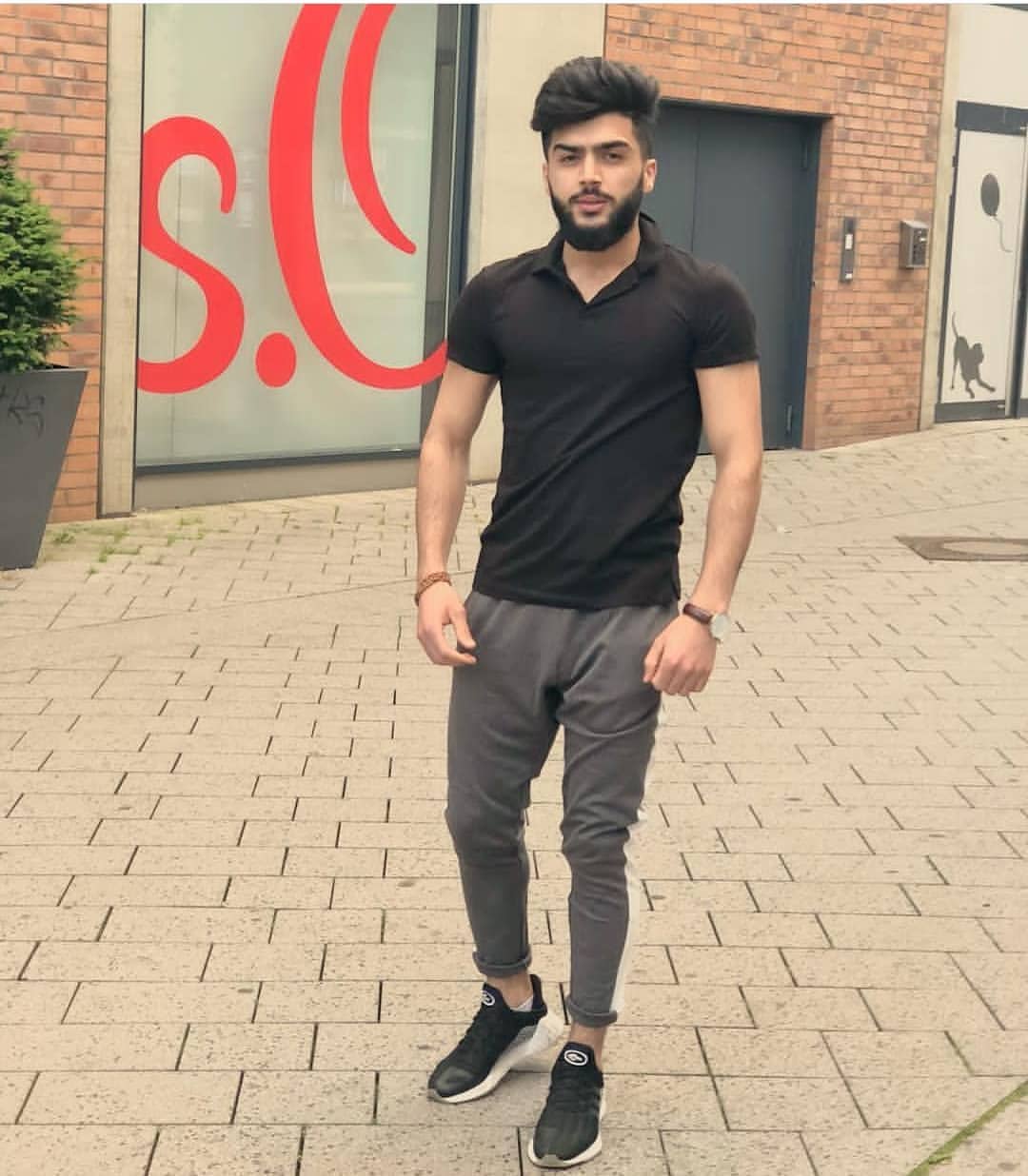 Instagram post by         BsQ0N 0JPG