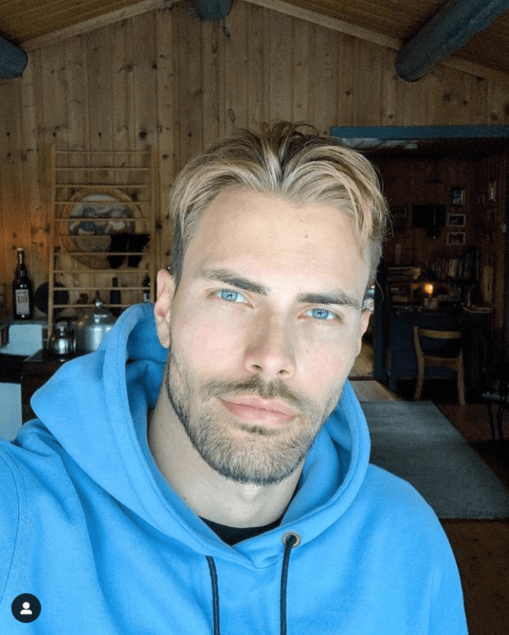 42887 42887