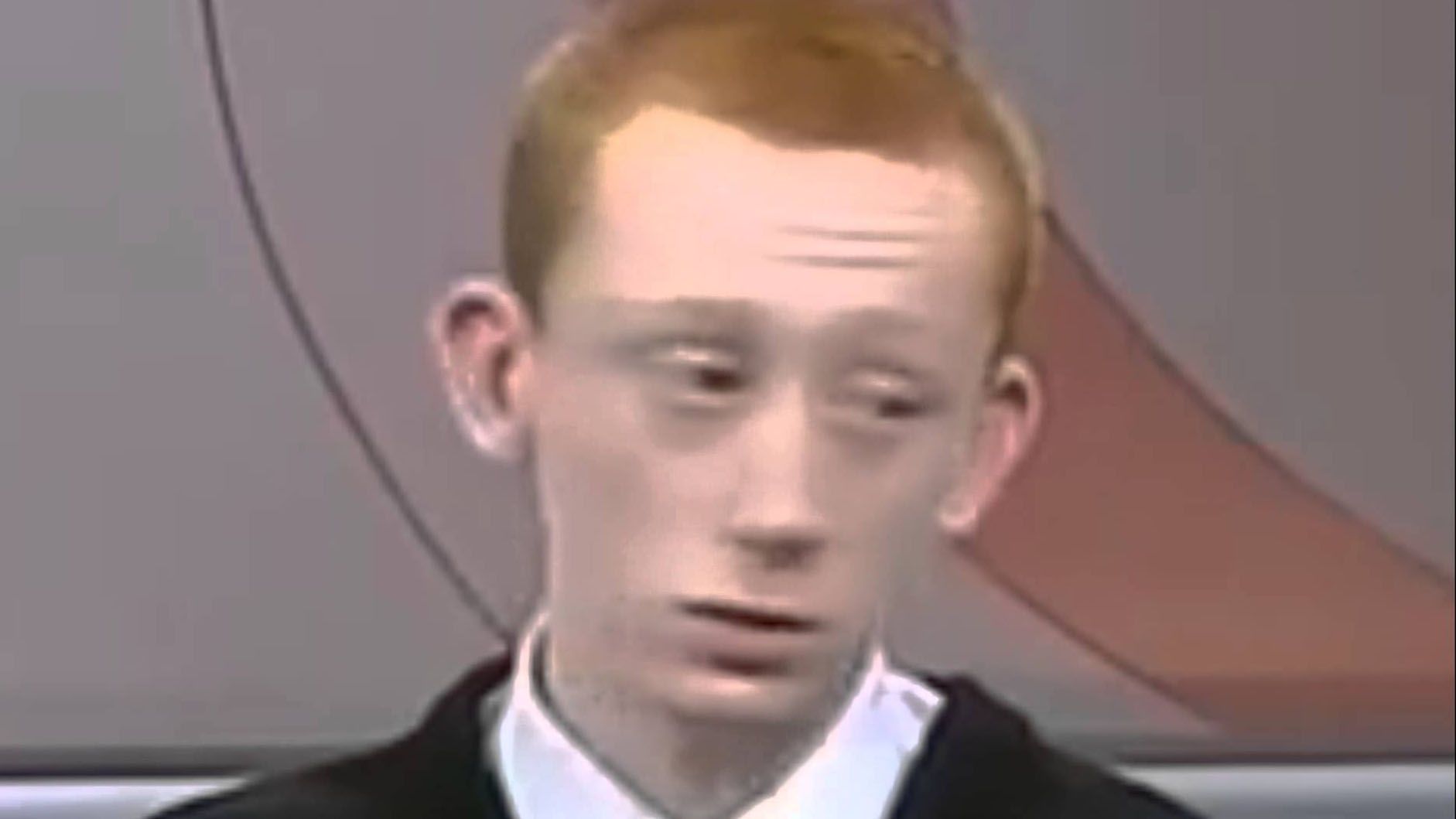 64722
