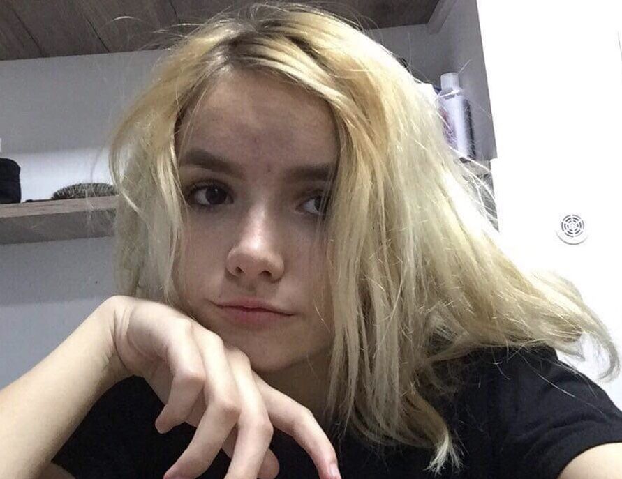 A9775148 62DA 4314 9C40 C9850F30B3AD