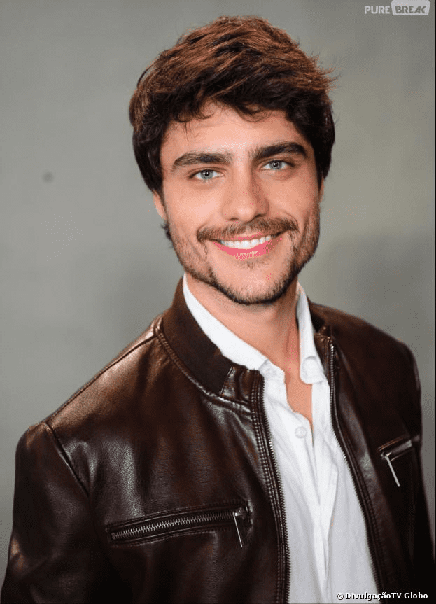 Rate this Brazilian actor | Looksmax.org - Men's Self-Improvement ...