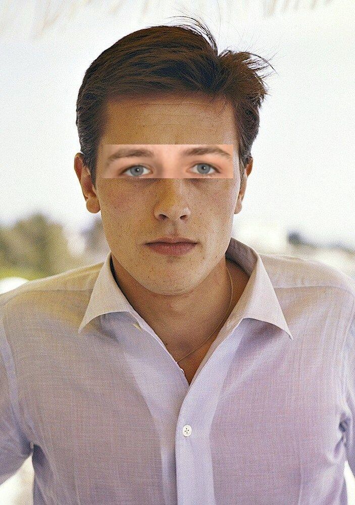 157ad0b4423628fbb751b5da6aaaef83  alain delon young tv star