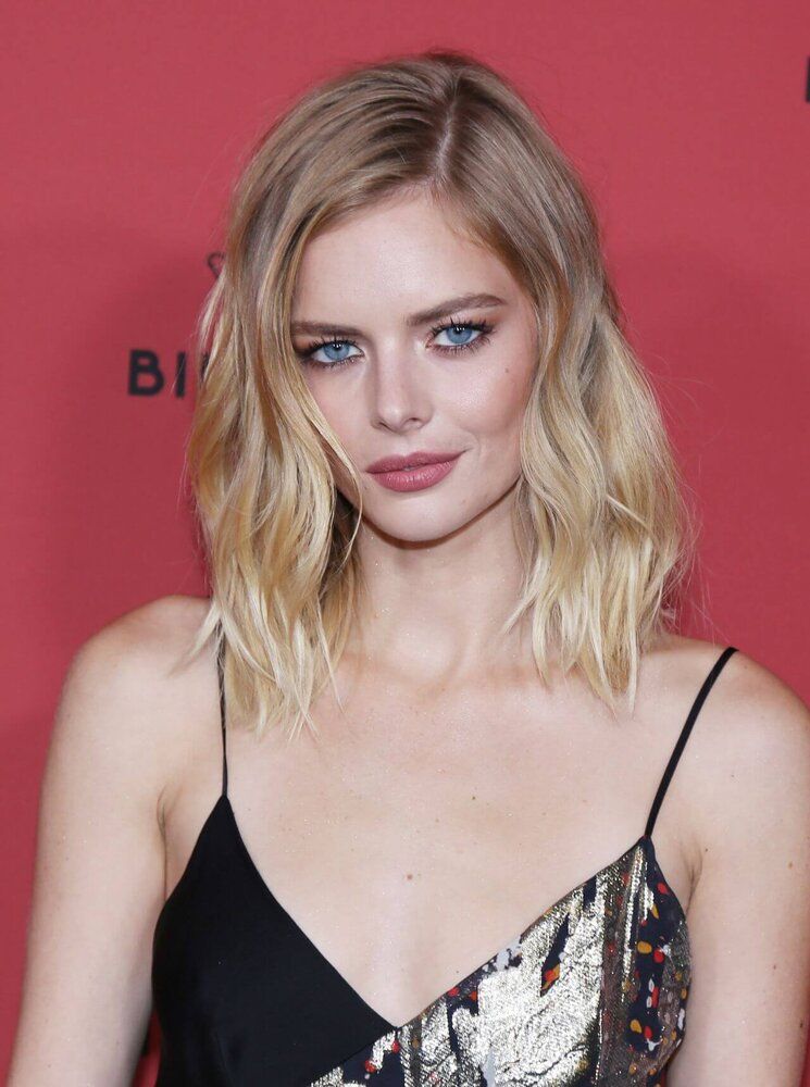 Samara weaving cleavages