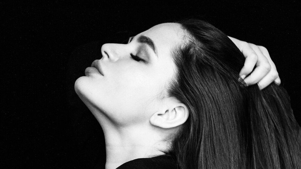Beautiful woman black and white brunette 2166774