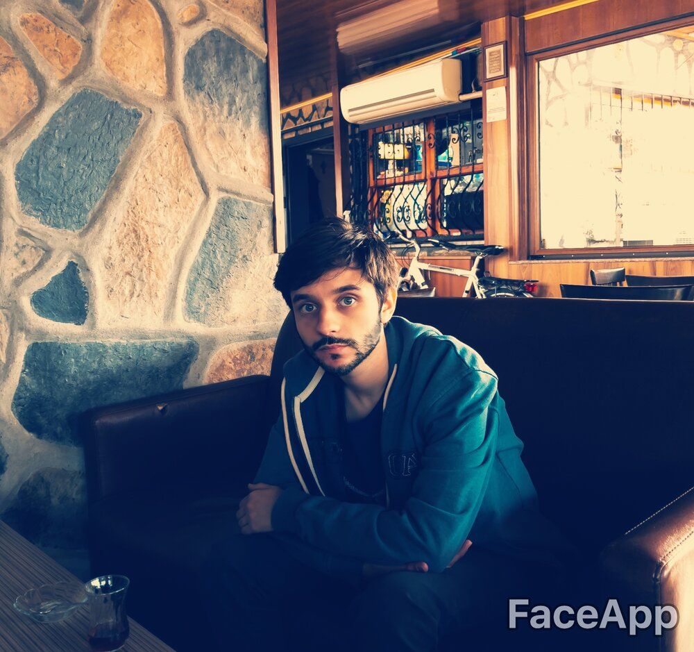 FaceApp 1568993596700