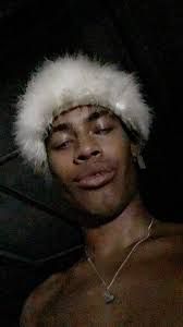 A9E7B5B9 B24D 4857 BB11 69EEAA546F09