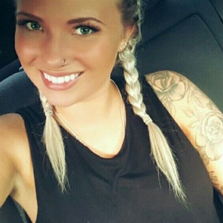 32609BB2 B0C0 459F 806B 19B75C84C4FD