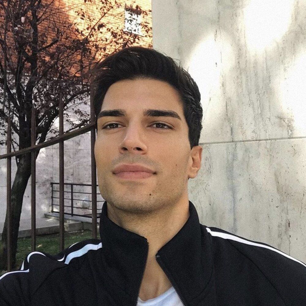 82D77802 E3E8 422E BF41 E988C4E9BEBC