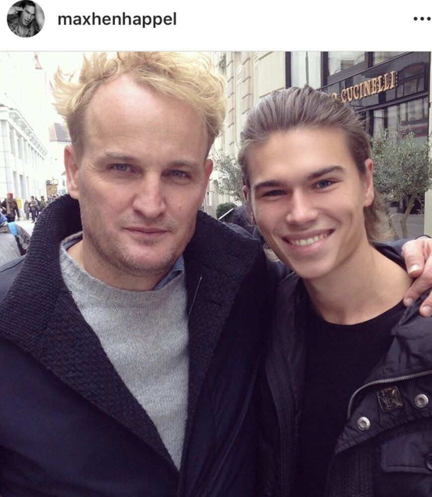 F5BB49D4 D819 4151 9BC3 83F46A122DB1