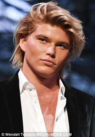 08CCCCC5 C68A 4293 BCA2 40574D8A692A