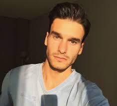 5871CD5F 5B4F 4207 B779 CD7821B20E71