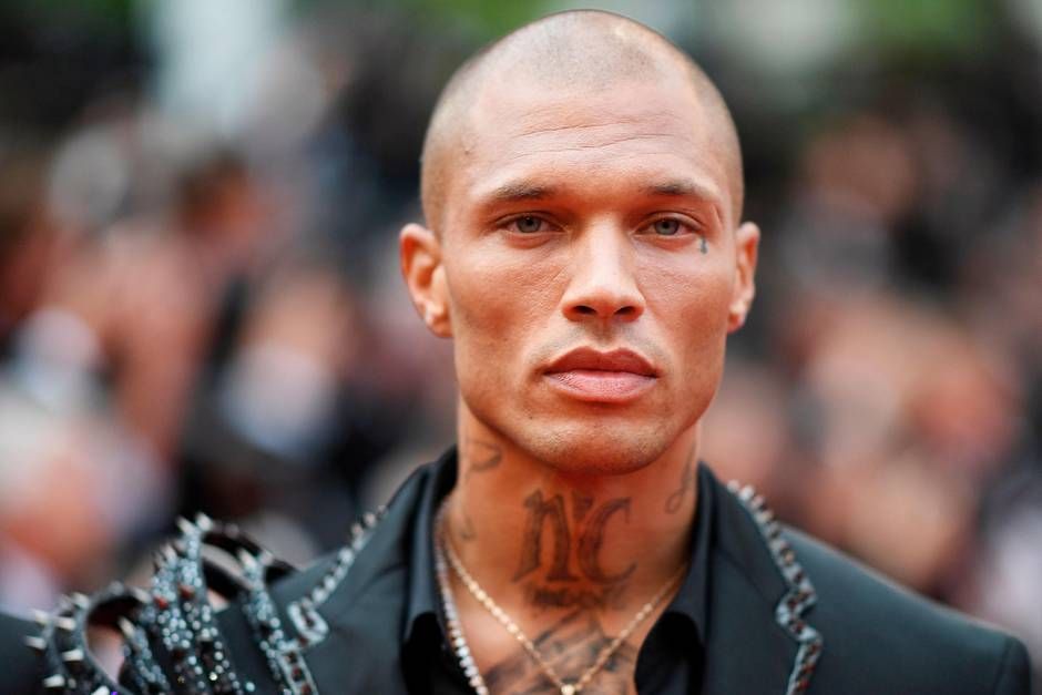 A688406D 4563 4C8E 8D6B BC8E0C7649C5