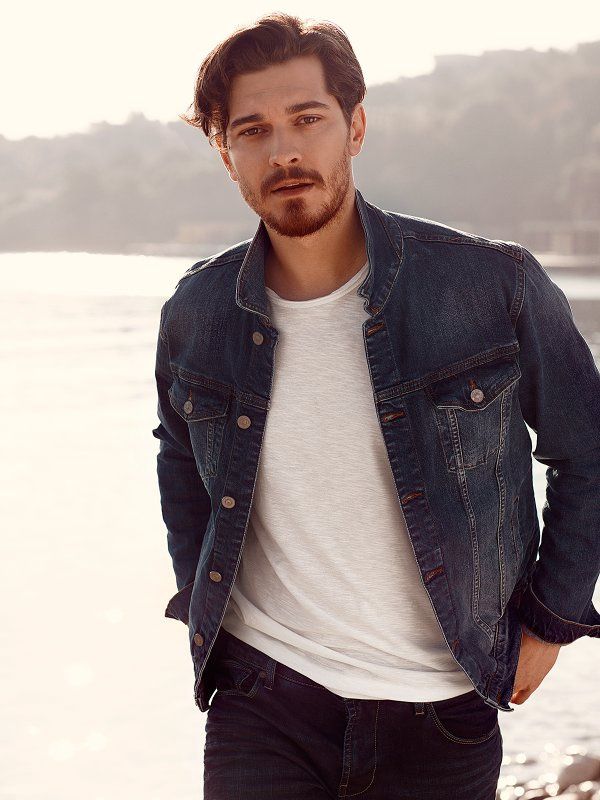 6FF55C04 1ED6 45A4 9CCE F6A8A3D8FD40