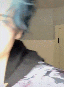 Tumblr pz4sk2Tzoc1yu0q4io1 400
