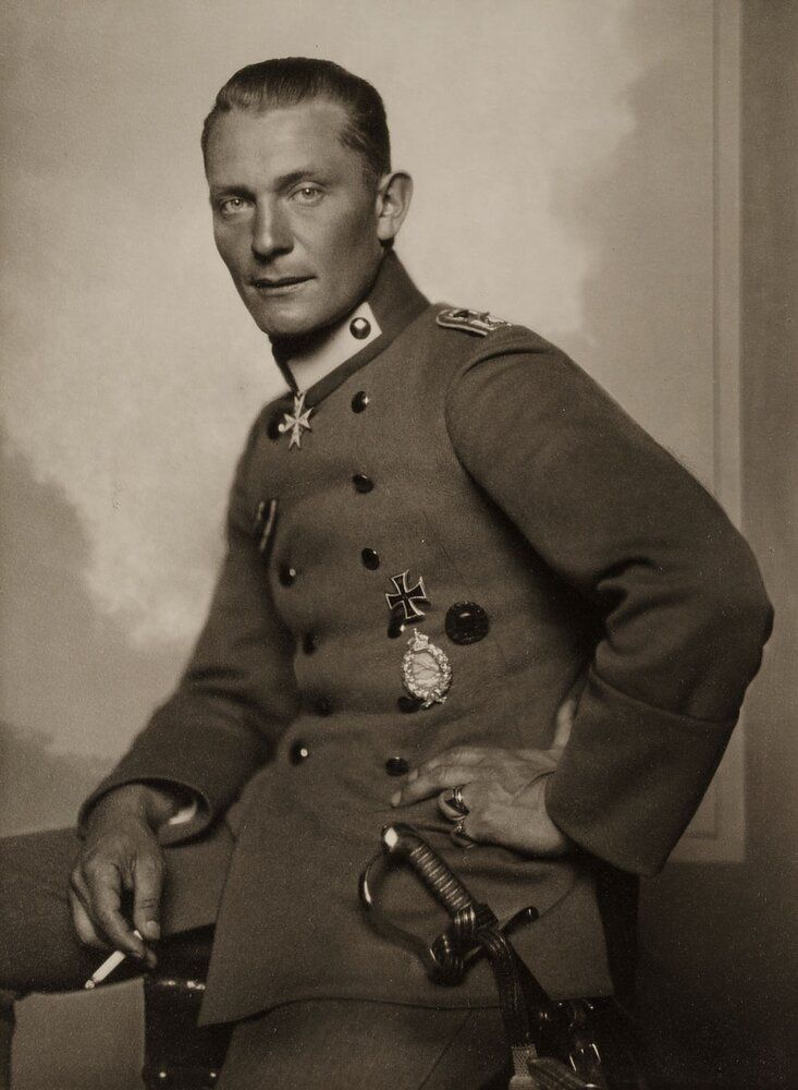 Nicola Perscheid   Hermann Gring um 1918