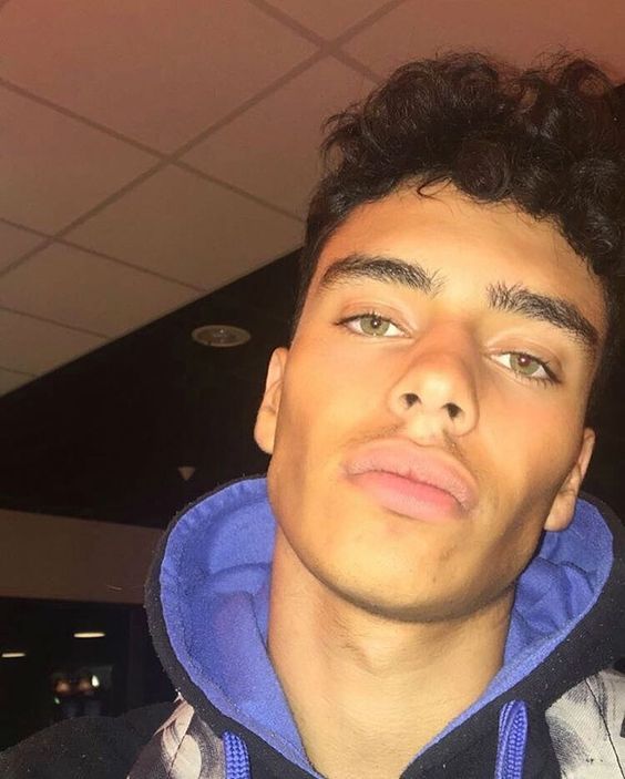 Cd172e4a1288fc3aa6f9ed8cdaea6cf9