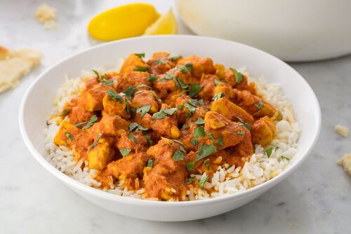 1501791674 delish chicken curry horizontal