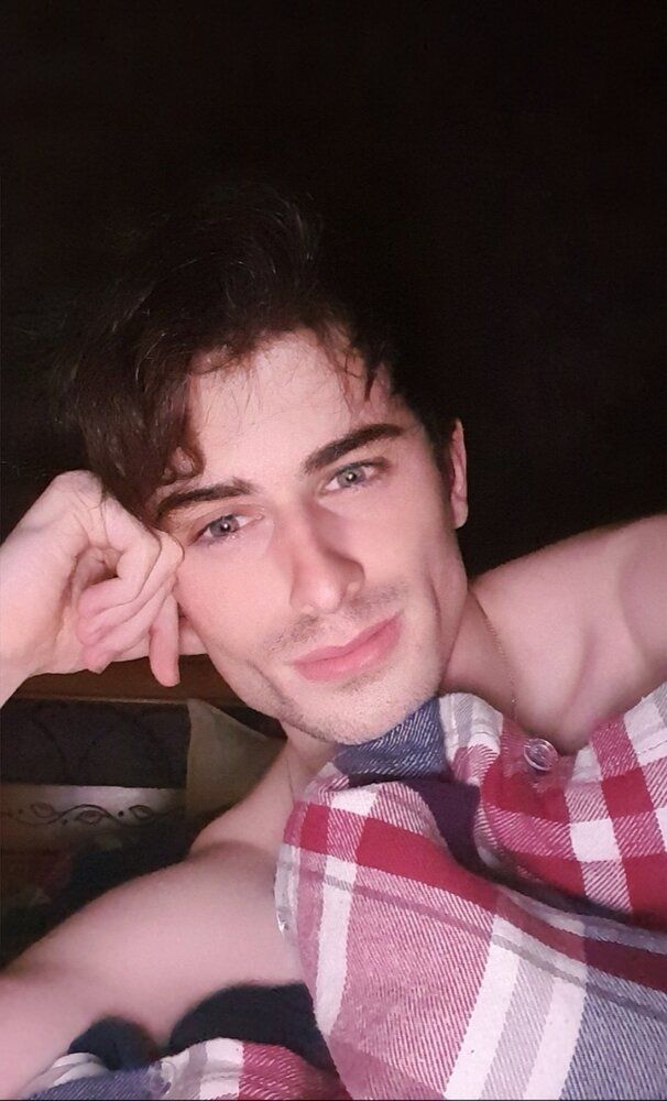 FaceApp 1578270542907 FaceApp 1578270542907