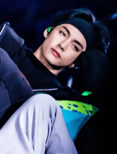 Kim Taehyung 2
