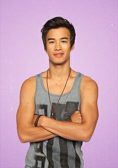 F909ba798b8f7f02f865e1fbb2e33e3b  jordan rodrigues dance academy