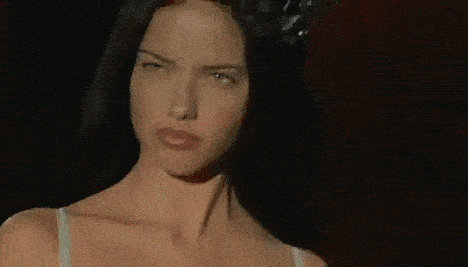 7E4EC19C 5EBA 415B B383 8EE6E968444F