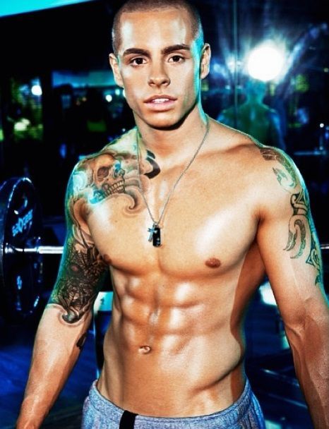 0d23a10eba4db6d9da384f442b6c9c40  jlo sexy men