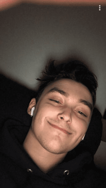 38969207 E24D 4F8C 9C6F 5EDE6C9D69C8