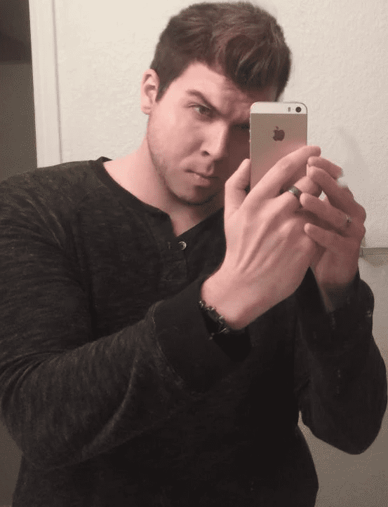 CA900BDE FBAB 48A7 8DDF 636BF4C5DFCA