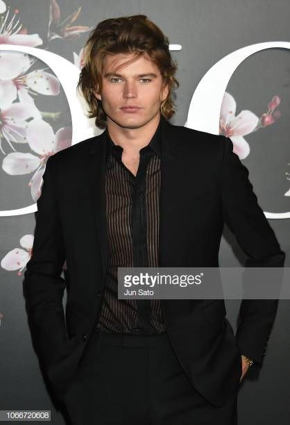 D36716AA DFFF 4956 8BD8 13C296AD586A