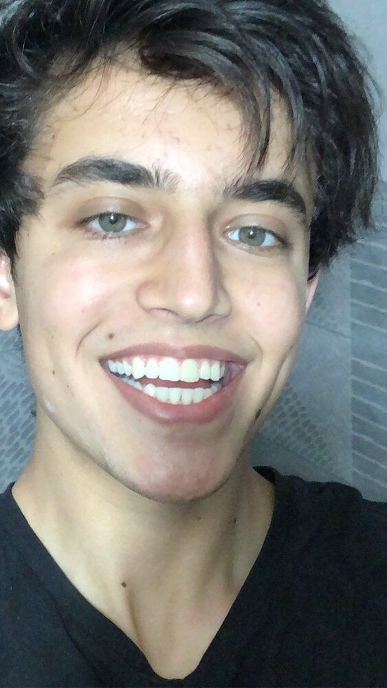 97BD95E4 5555 4345 AA42 955801DEA7E2