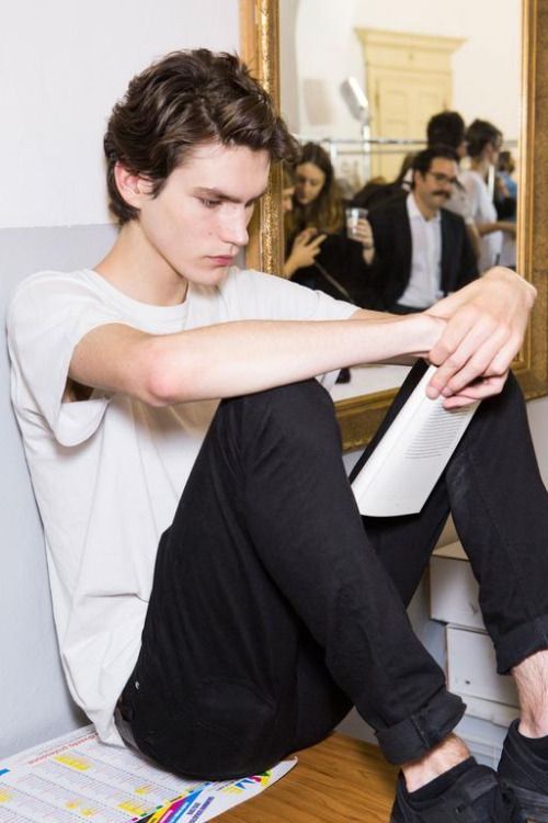 864FB839 F199 472E BF9A 303FA8D19B52