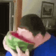 3832