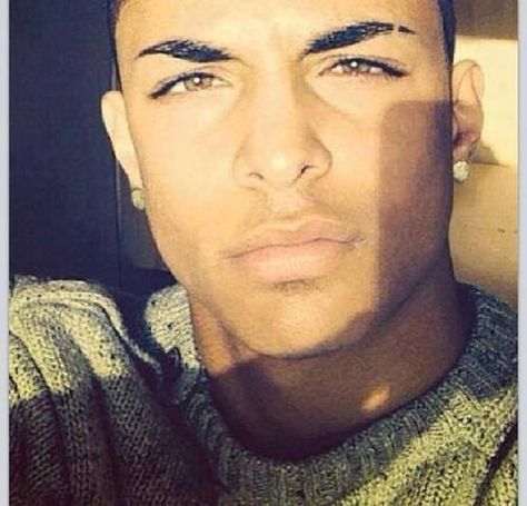 Ce0ccf57ecd8c121369464ee7b92e7c7  sexy eyes man crush