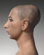 6 Little or no protruding chin e1419461186689