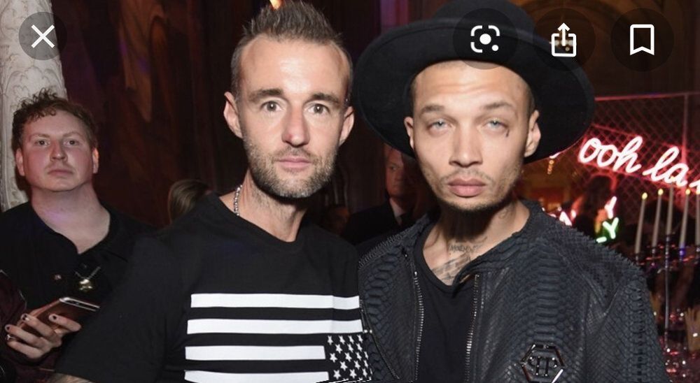 202002295922656510929879710