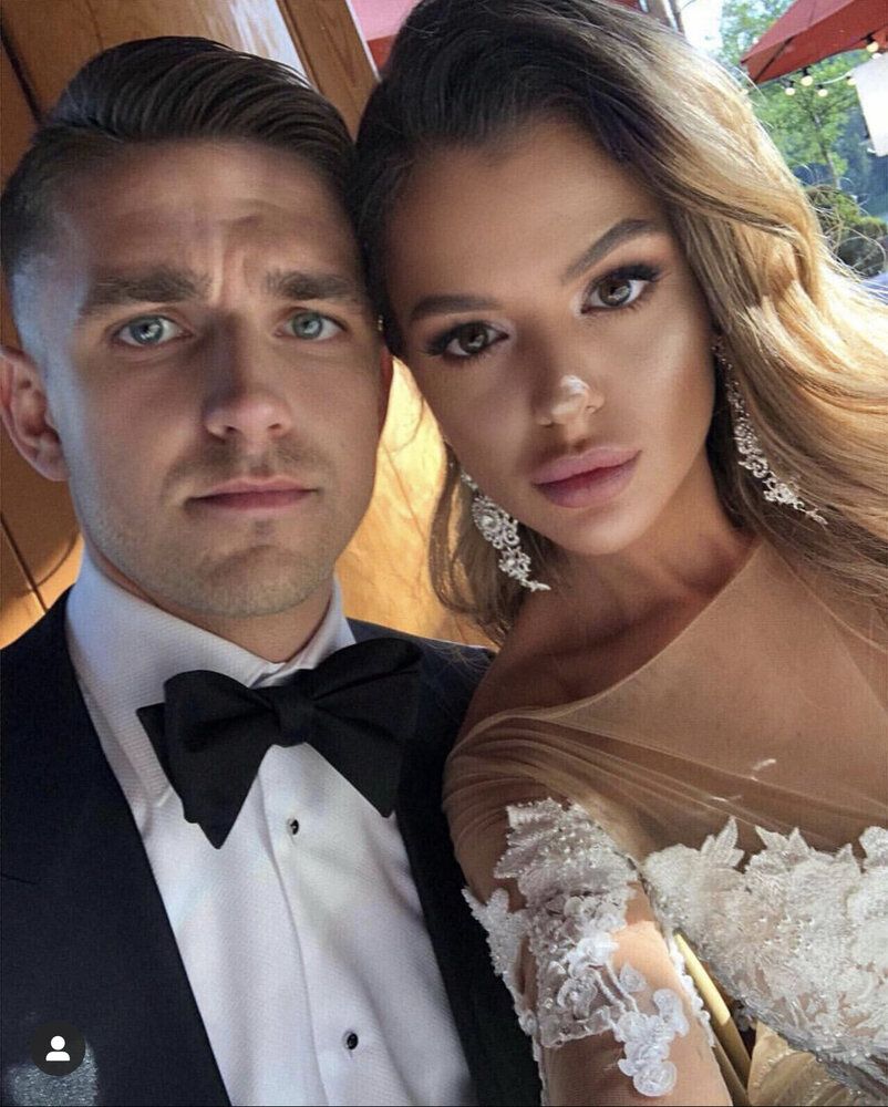 716D9913 B501 4FCA BBA3 CF95D7965B58