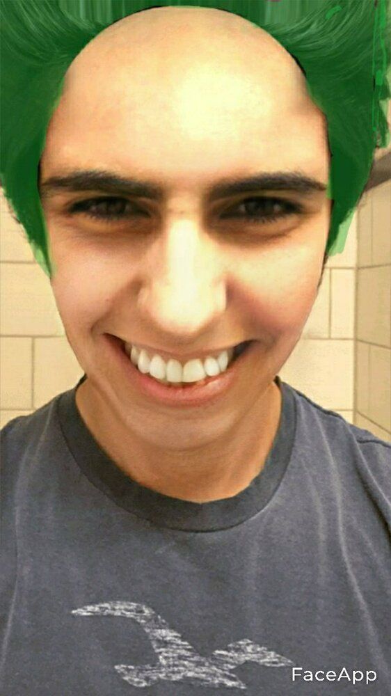 FaceApp 1583105581573