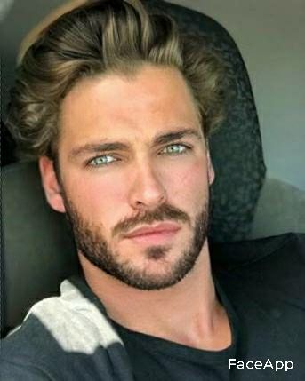 FaceApp 1583520472329