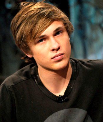 William moseley 644037l 4995