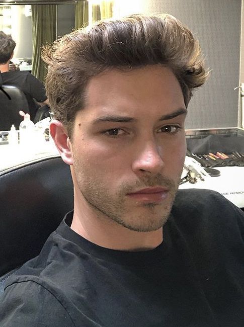 00D9D17F 7064 4E6A AB50 283AEE0A2656