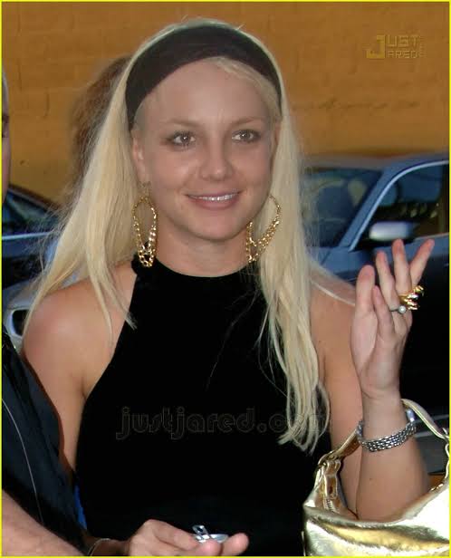 2B1531C2 0618 4824 8F85 45FCBB4FB7A2