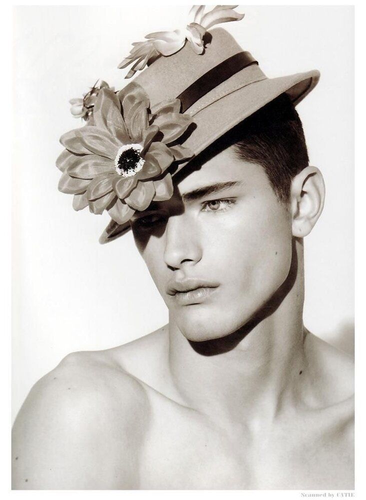 A4A7FC00 E46B 4F74 89C7 3AE12D35EE24