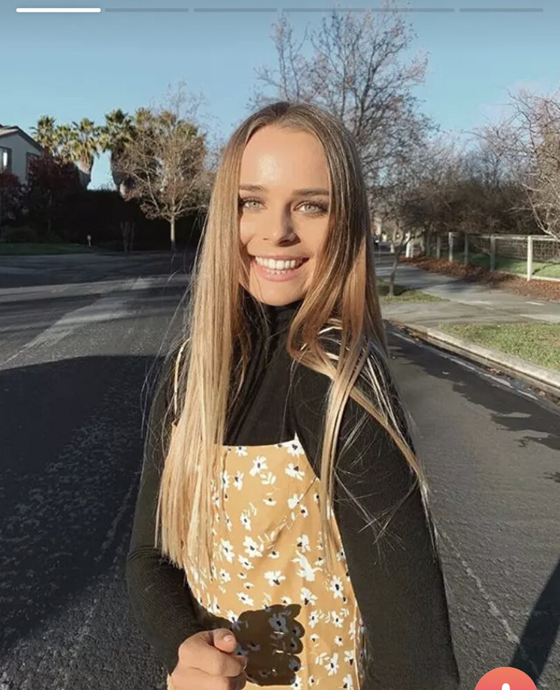 A6500DFA 3926 4504 8261 36F0B112C97C