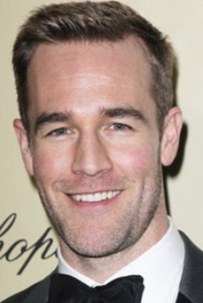 73ACAD5B 7966 46E9 B62F 1B3A38C85497