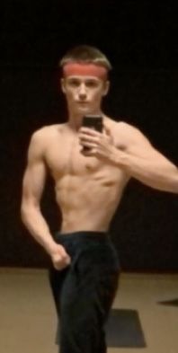 5D714807 110C 4068 BD74 7CC008F8A210