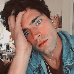 D5FBB39E 2538 4CFF 8559 9F79C3C00541