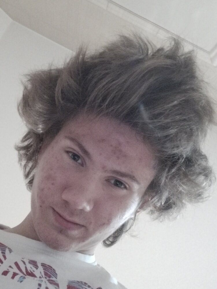 78F166DD E2F3 4611 A63B B1B450BF0809