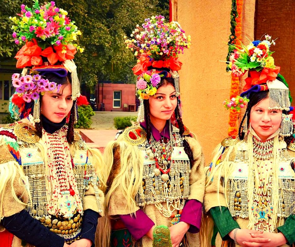 Brokpa women feature