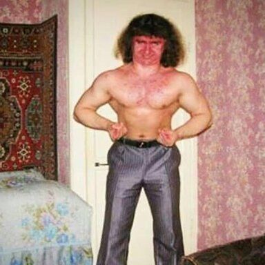 4972