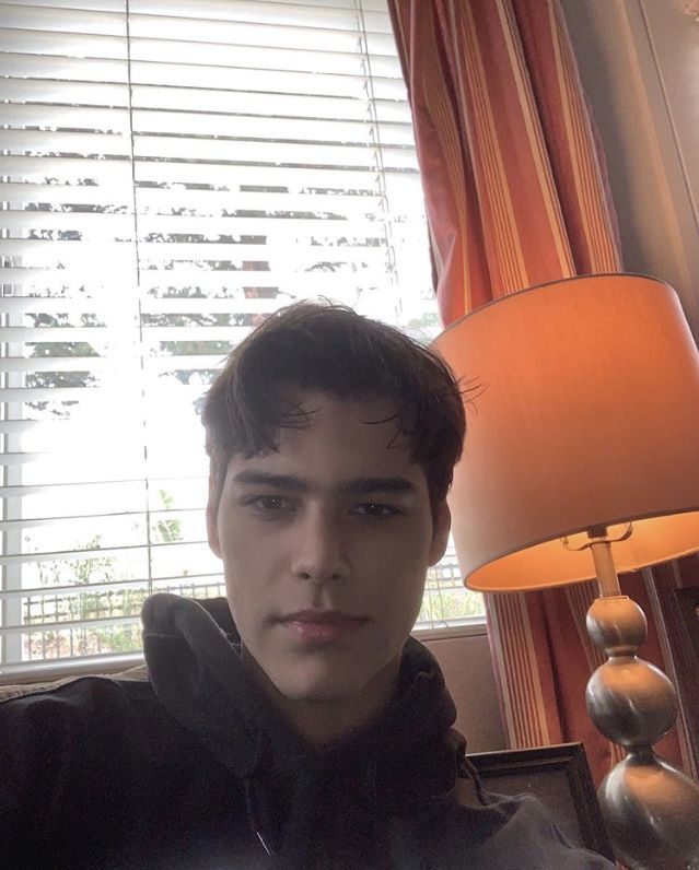 26A8F836 6924 456C 92FE 90CC5A2A36B5